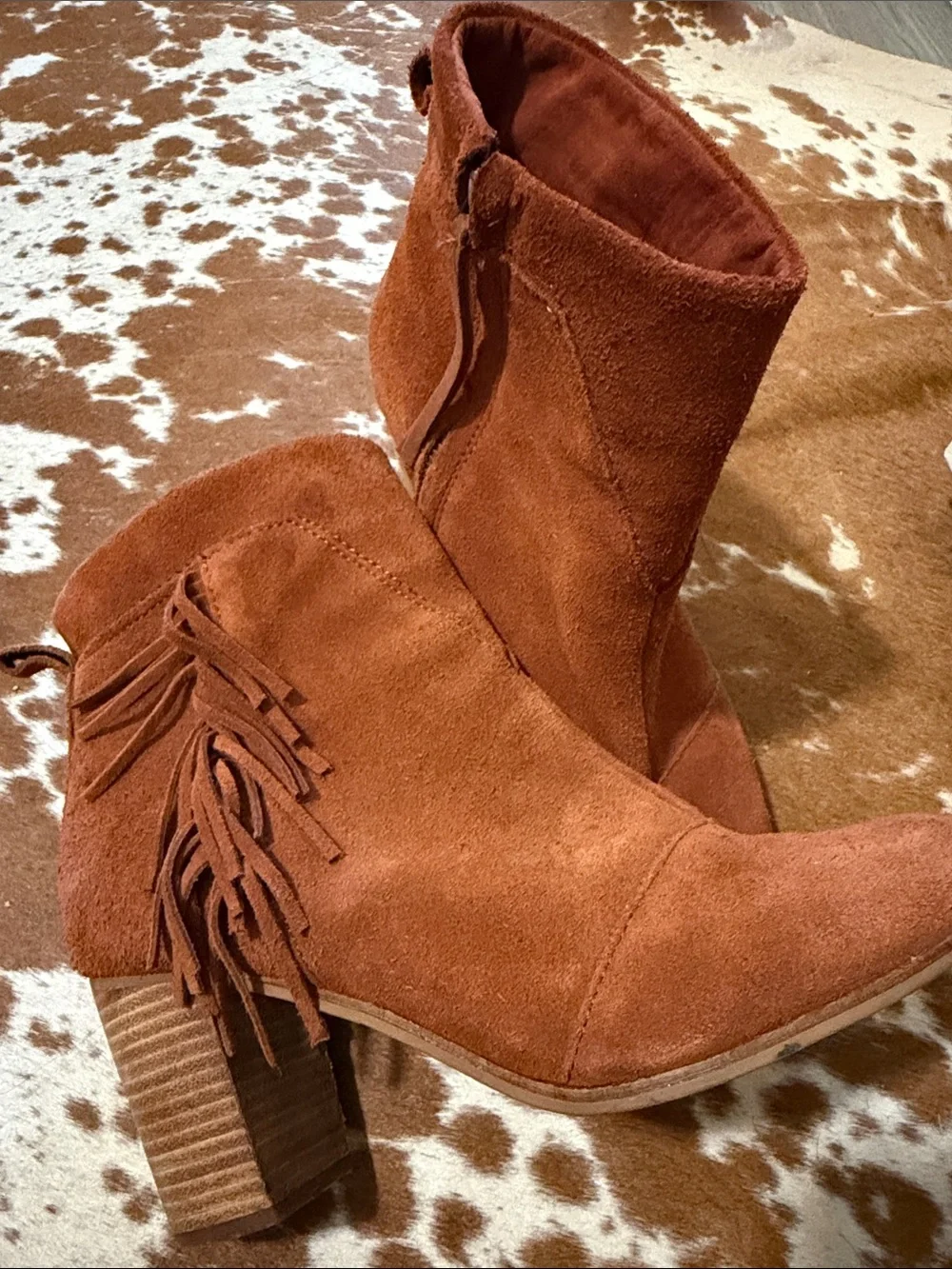 Women's Suede Toms Fringe Ankle Boots in Rust